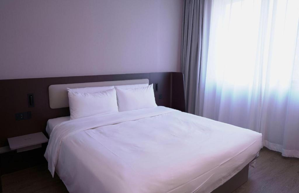 Hanting Hotel Beijing Wangfujing Esterno foto