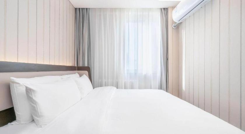 Hanting Hotel Beijing Wangfujing Esterno foto