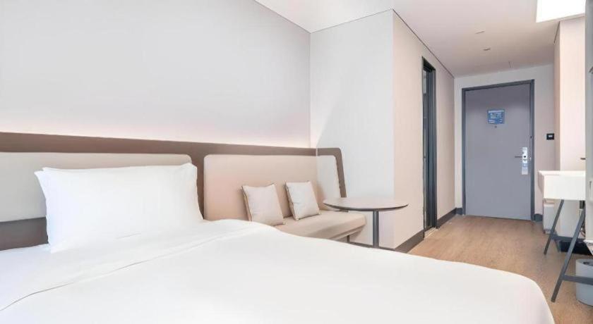 Hanting Hotel Beijing Wangfujing Esterno foto